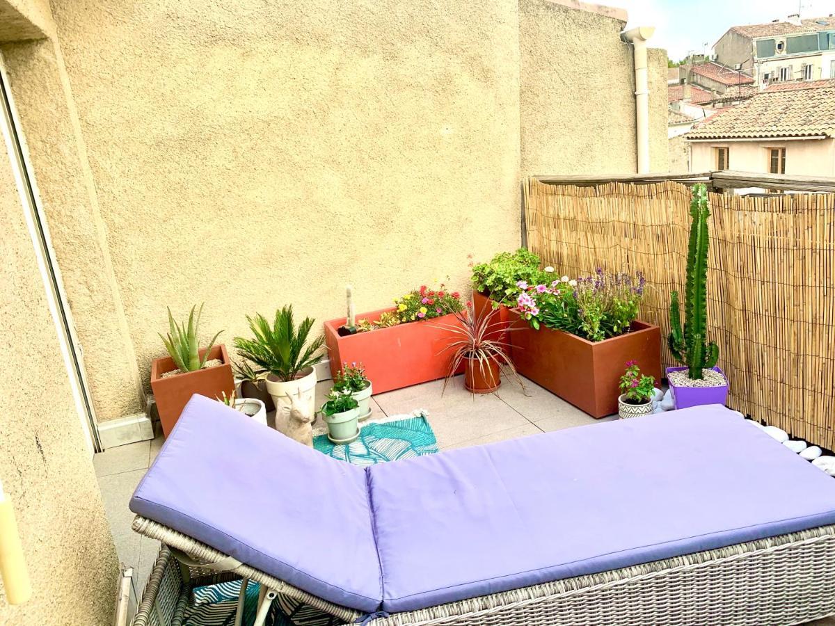 With Rooftop Terrace Narbonne